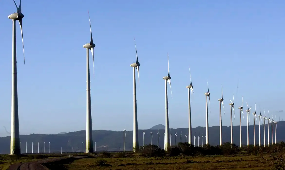 Materiais de energia limpa podem ser problema futuro, diz pesquisadora - Meio Ambiente