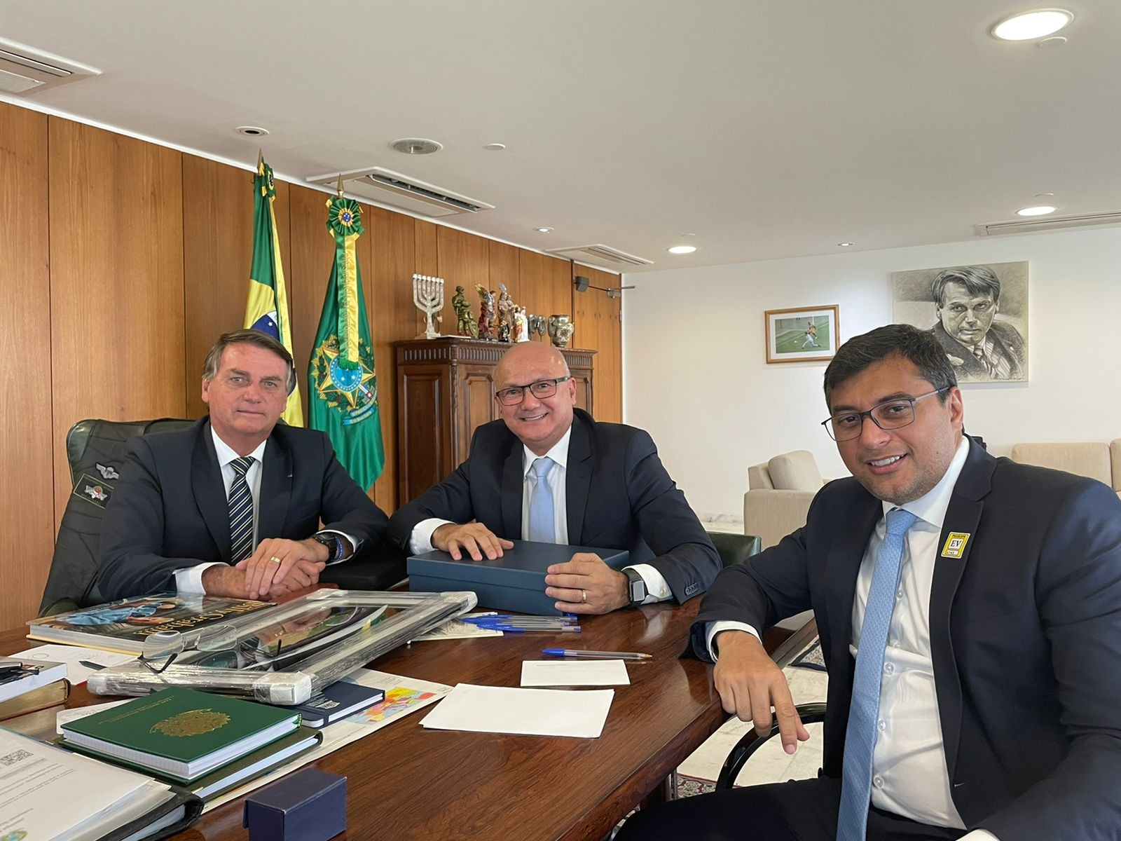 Bolsonaro promete publicar novo decreto do IPI - Deixa eu te falar